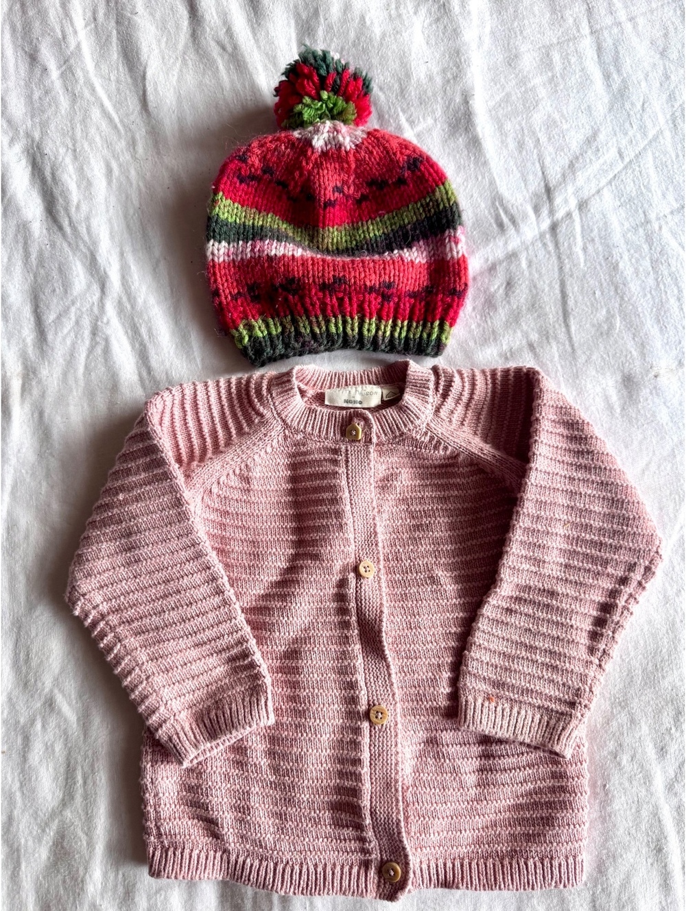 Pink hat and sweater set Petite Maison Nono size 12 months